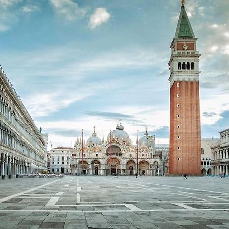 2 Min Da Piazza San Marco L-Home Venetië Buitenkant foto