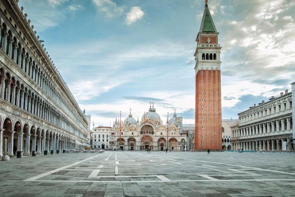 2 Min Da Piazza San Marco L-Home Venetië Buitenkant foto